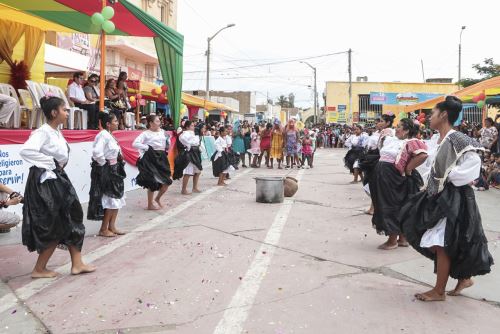 El Carnaval de San Pedro de Lloc (La Libertad) convocó a más de 5,000 personas.