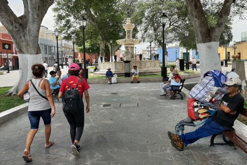 En la ciudad de Trujillo hay personas que no acatan el estado de emergencia nacional dispuesto por el Gobierno ante el avance del coronavirus.