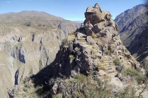 El Geoparque Colca y Volcanes de Andagua abarca 6,582.43 kilómetros cuadrados.