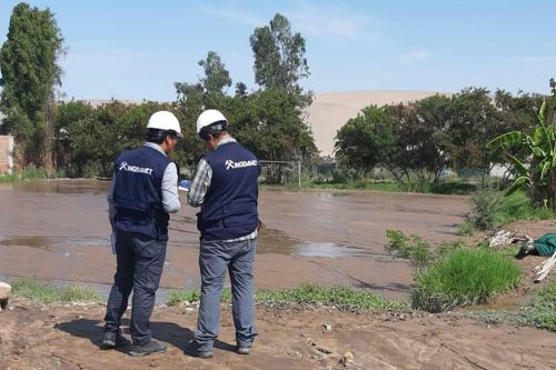 Estudios geológicos a cargo de especialistas del Ingemmet.