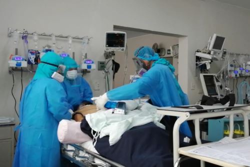 Un total de 25 pacientes covid-19 se recuperaron en la UCI del Hospital III Chimbote.