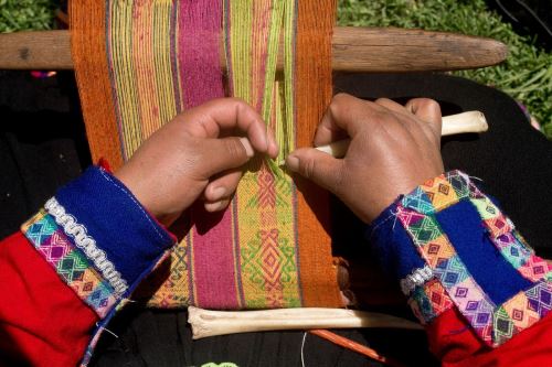 Día del Artesano Victoria Quispe la artesana que preserva el telar de cintura ancestral News