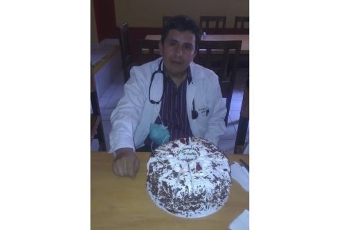 El jefe del área covid-19 del Hospital Regional del Cusco, Enrique Arana García (44), venció la enfermedad.