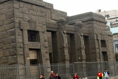 Museo Nacional de la Cultura Peruana, ubicado en la avenida Alfonso Ugarte 650, Lima.