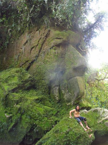 Madre de Dios: declaran Patrimonio Cultural de la Nación a monumento Rostro  Harakbut | Noticias | Agencia Peruana de Noticias Andina