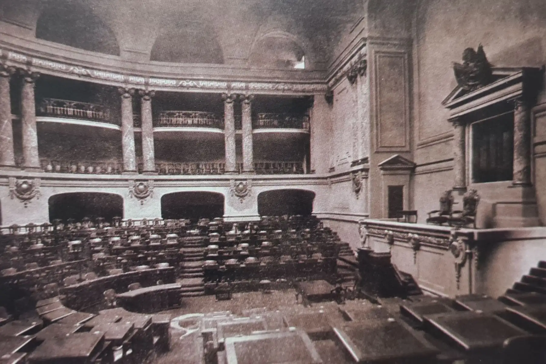 Foto: Hemiciclo de diputados en construcción