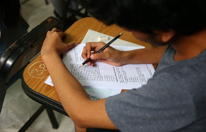 UNI: Examen de Admisión para estudiantes del último año de secundaria