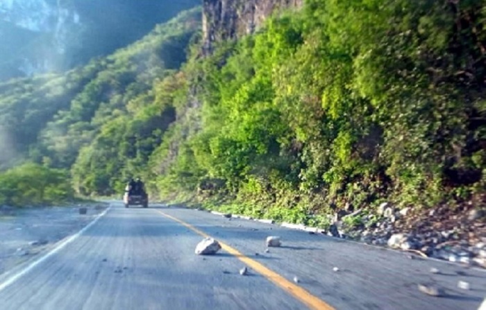 ¿Qué hacer ante un sismo de gran magnitud si estoy en la carretera?