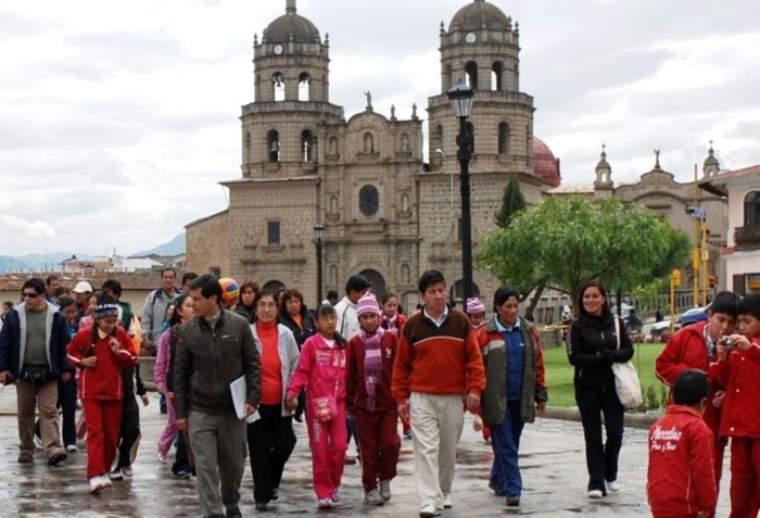 MINCETUR: Viajes de promoción escolar más seguros para estudiantes y familias