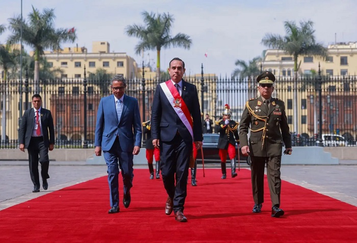 José Jerí asume presidencia del Perú – por sucesión constitucional – tras vacancia de Dina Boluarte