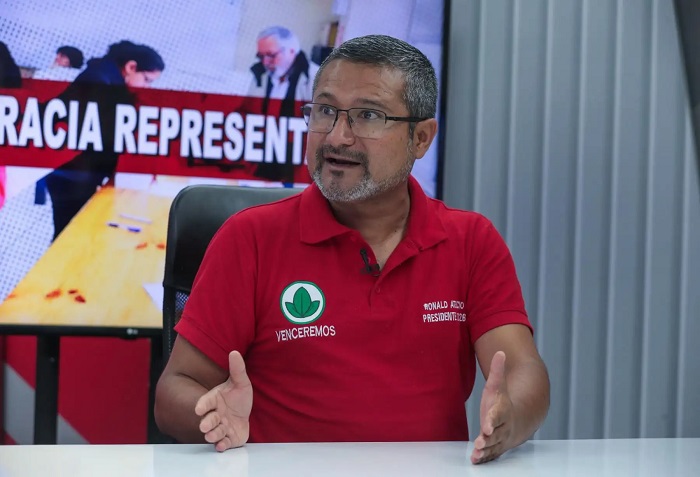 Elecciones 2026: Entrevista a Ronald Atencio Sotomayor, candidato por Alianza Electoral Venceremos