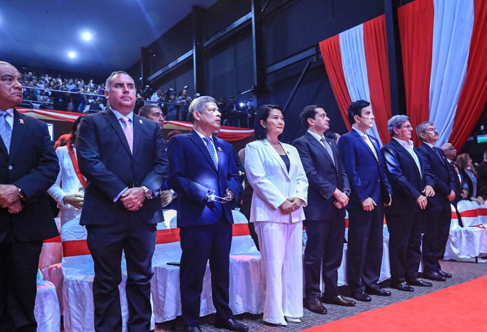 Presidenta de la República Keiko Fujimori asiste a Ceremonia de Acción de Gracias por el Perú.