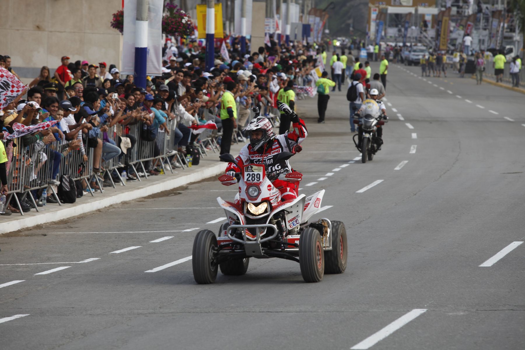 LIMA, PERÚ - ENERO 05. Se inició el Rally Dakar con la partida simbólica de los competidores desde la playa Agua Dulce en Chorrillos.. Foto: ANDINA/archivo