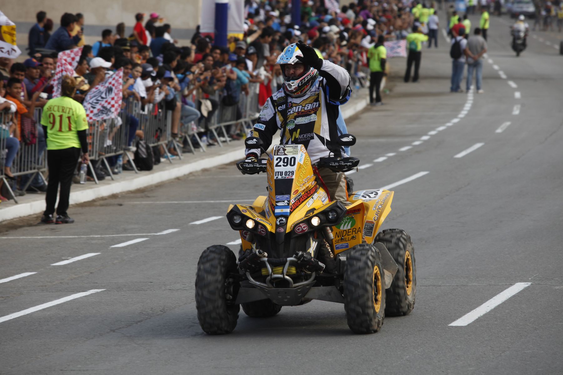 LIMA, PERÚ - ENERO 05. Se inició el Rally Dakar con la partida simbólica de los competidores desde la playa Agua Dulce en Chorrillos.. Foto: ANDINA/archivo