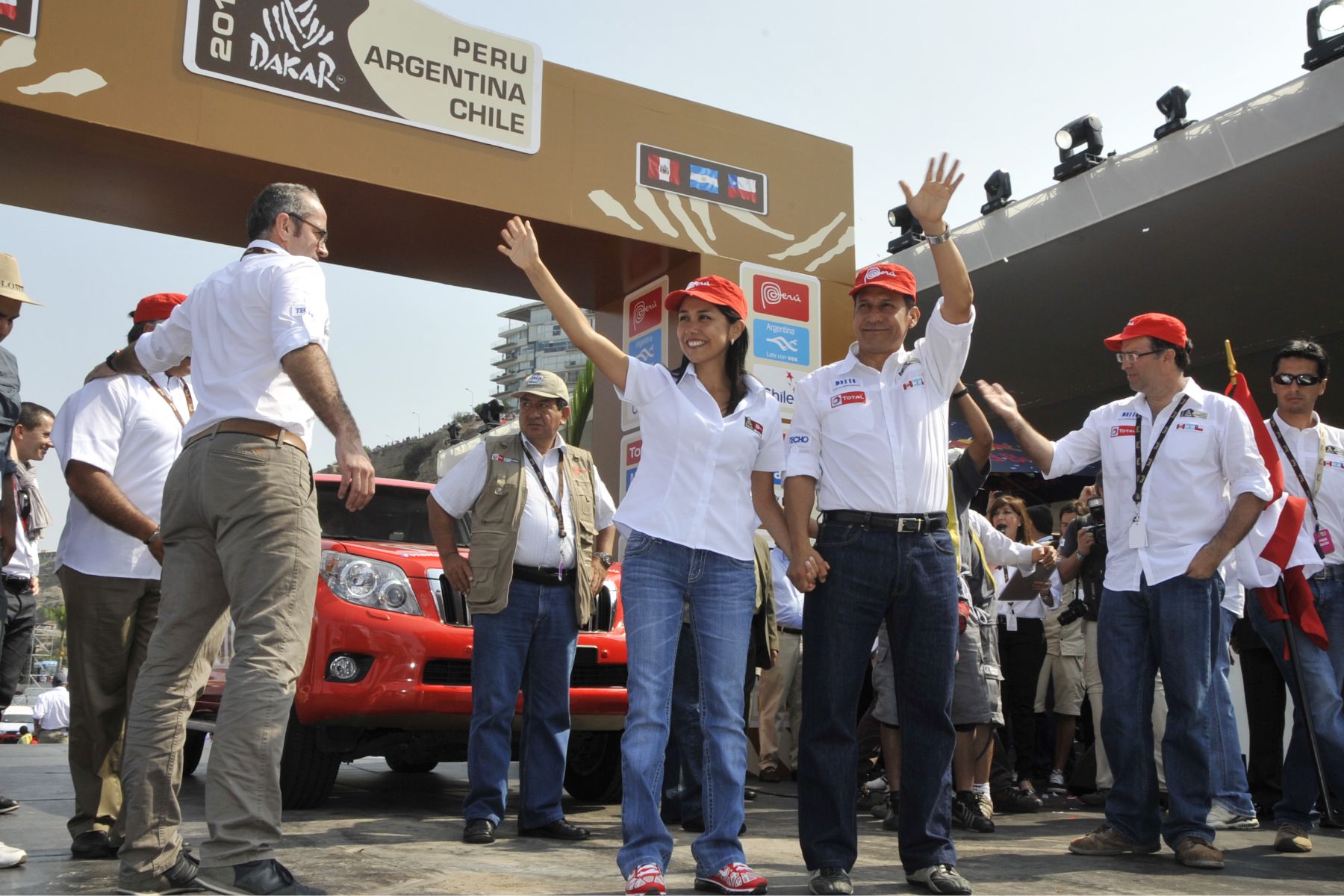 LIMA, DICIEMBRE 05. Presidente de la República Ollanta Humala, participó en la partida oficial del Rally Dakar edición 2013. Foto: ANDINA/Prensa Presidencia