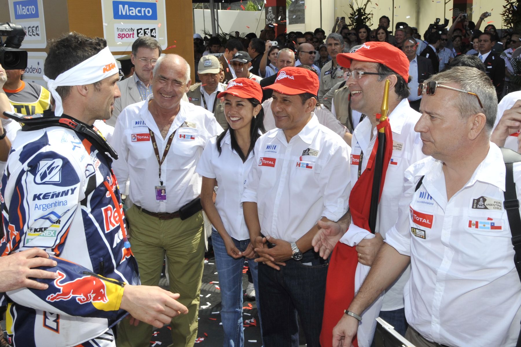 LIMA, DICIEMBRE 05. Presidente de la República Ollanta Humala, participó en la partida oficial del Rally Dakar edición 2013. Foto: ANDINA/Prensa Presidencia