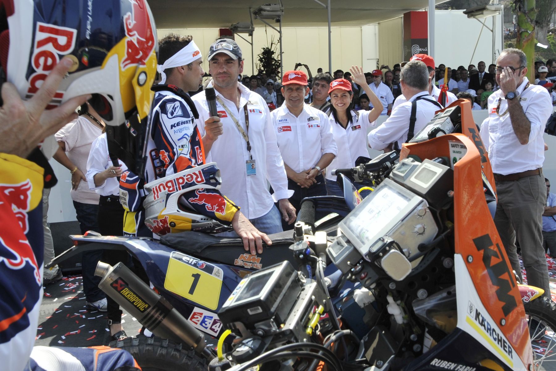 LIMA, DICIEMBRE 05. Presidente de la República Ollanta Humala, participó en la partida oficial del Rally Dakar edición 2013. Foto: ANDINA/Prensa Presidencia