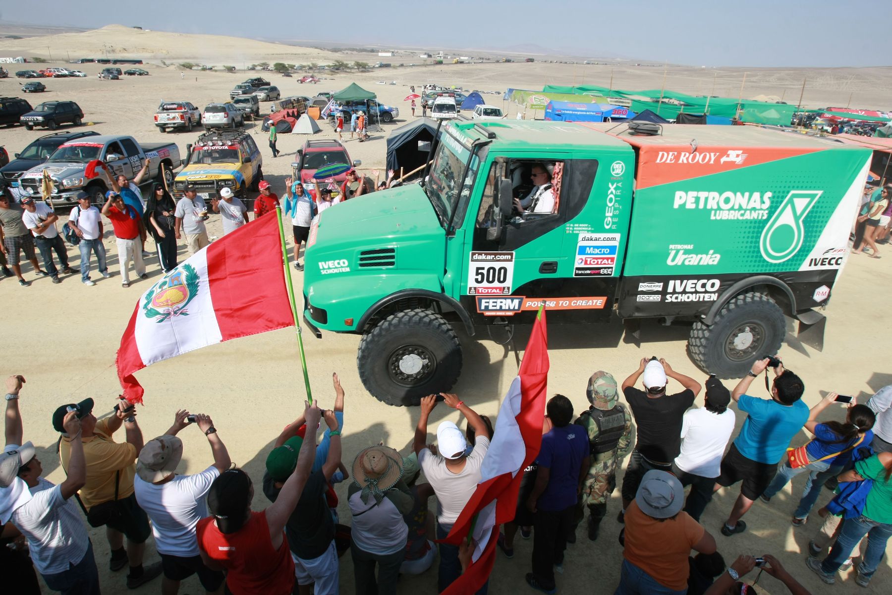 PISCO, PERÚ - ENERO 06. Rally Dakar segunda etapa en la ciudad de Pisco 2013.Foto: ANDINA/Jack Ramón
