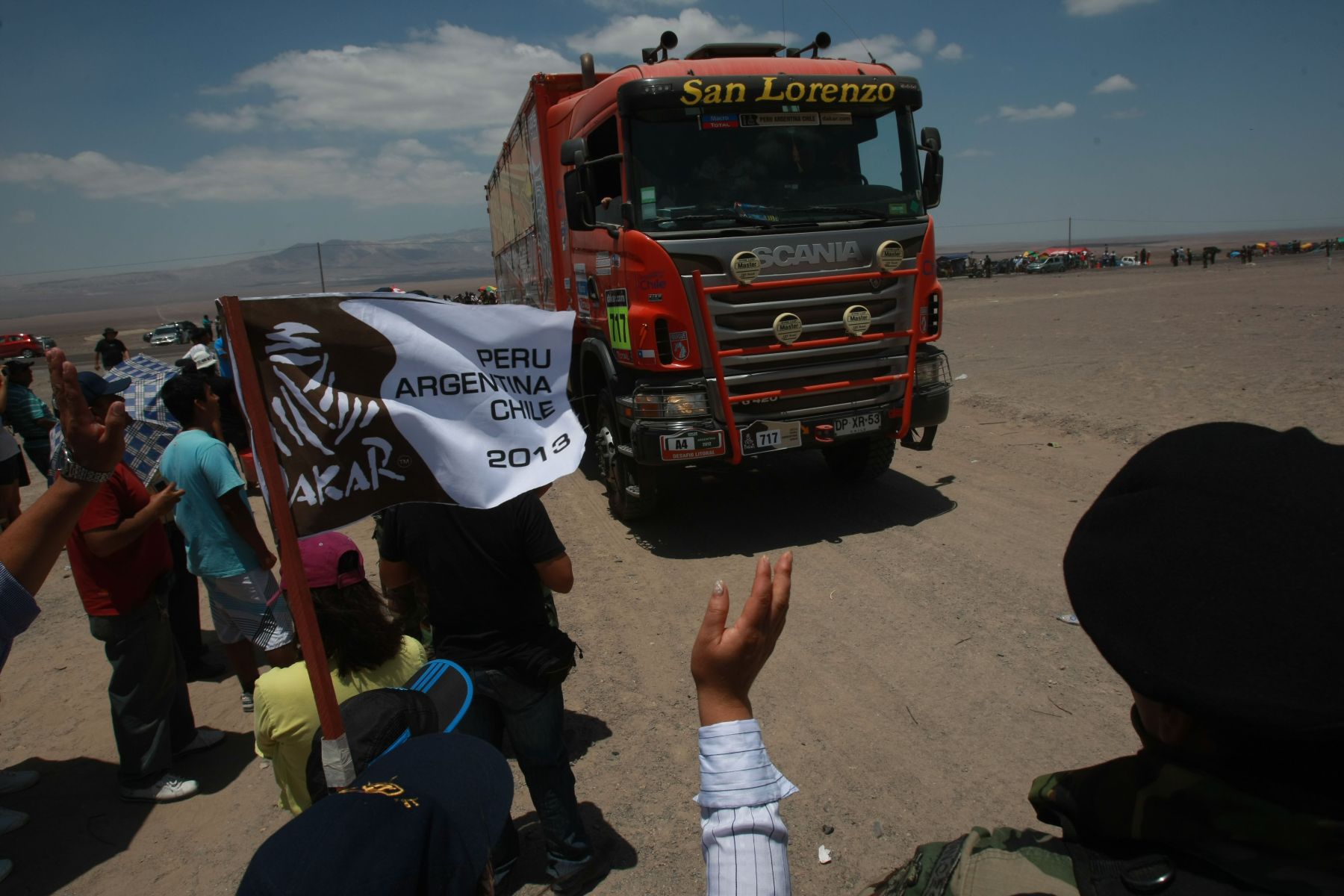 NASCA, PERÚ - ENERO 07. Rally Dakar Tercera etapa en la ciudad de Nasca 2013.Foto: ANDINA/Jack Ramón