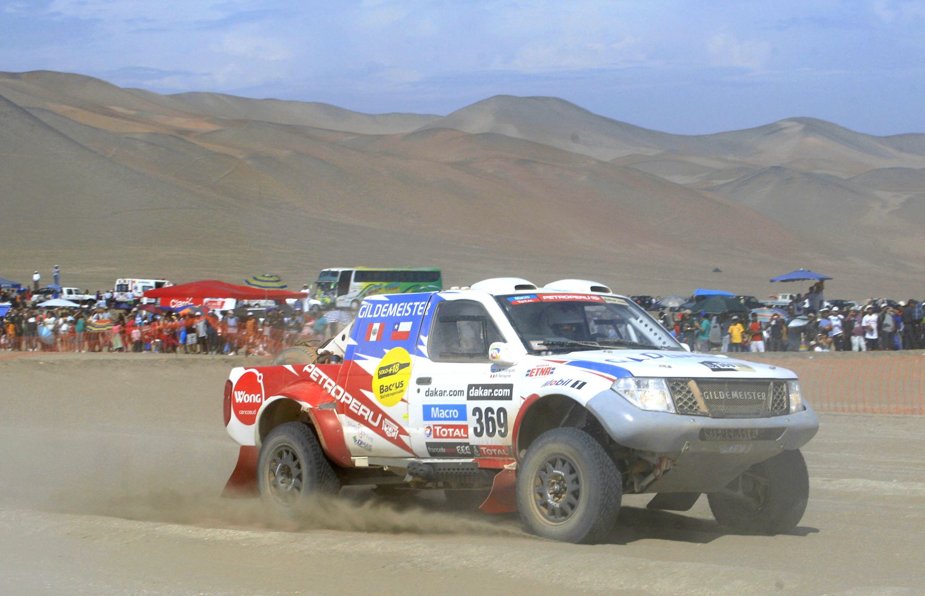TACNA, PERÚ - ENERO 09. Rally Dakar Quinta etapa en la ciudad de Tacna 2013.Foto: ANDINA/Carlos Lezama
