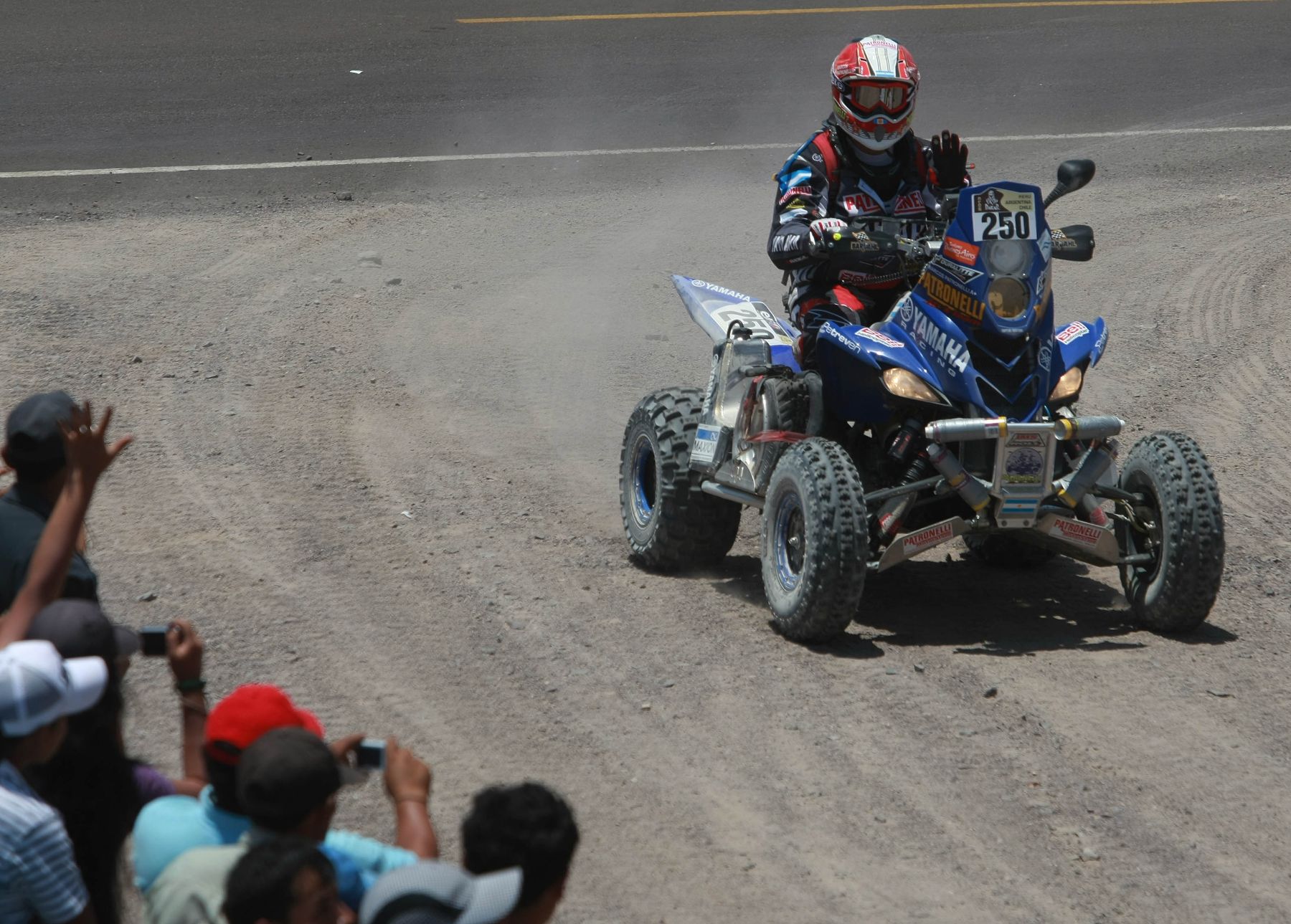 AREQUIPA, PERÚ - ENERO 09. Argentino Marcos Patronelli sigue imbatible en el desierto a bordo de su cuatrimoto en el Rally Dakar.Foto: ANDINA/Jack Ramón