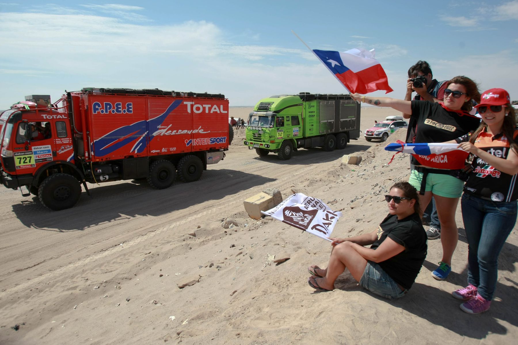 TACNA,PERÚ-ENERO 09.Rally Dakar 2013 deja suelo peruano  e ingresa al vecino pais de  Chile.Foto: ANDINA/Jack Ramón