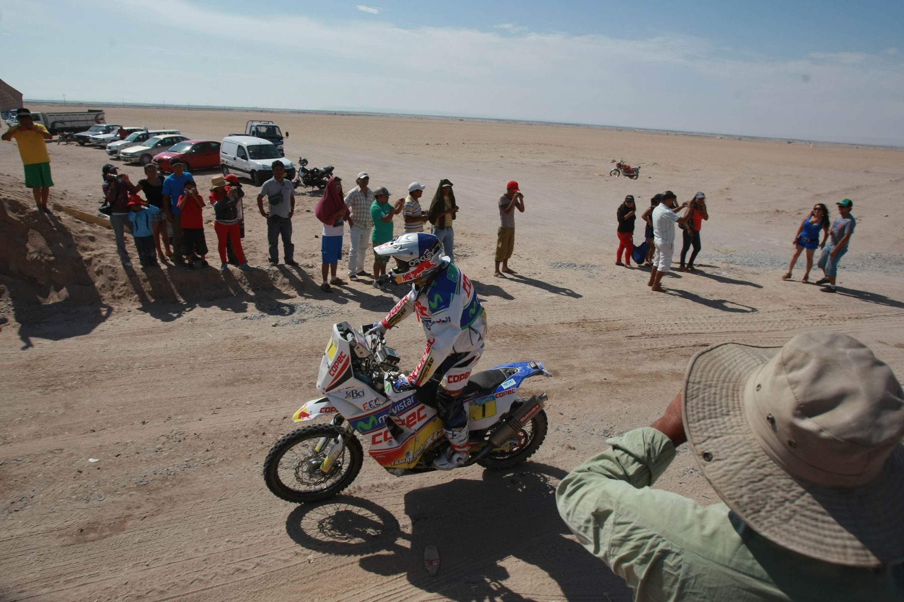 TACNA,PERÚ-ENERO 09.Rally Dakar 2013 deja suelo peruano  e ingresa al vecino pais de  Chile.Foto: ANDINA/Jack Ramón