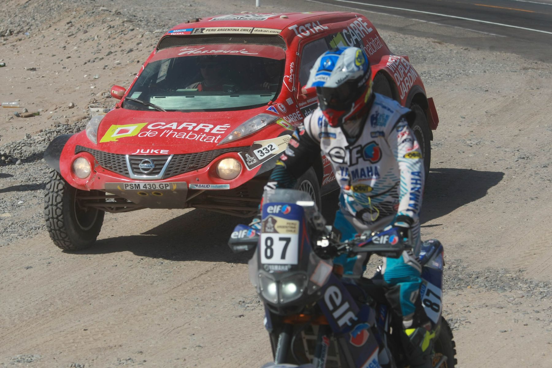 TACNA,PERÚ-ENERO 09.Rally Dakar 2013 deja suelo peruano  e ingresa al vecino pais de  Chile.Foto: ANDINA/Jack Ramón