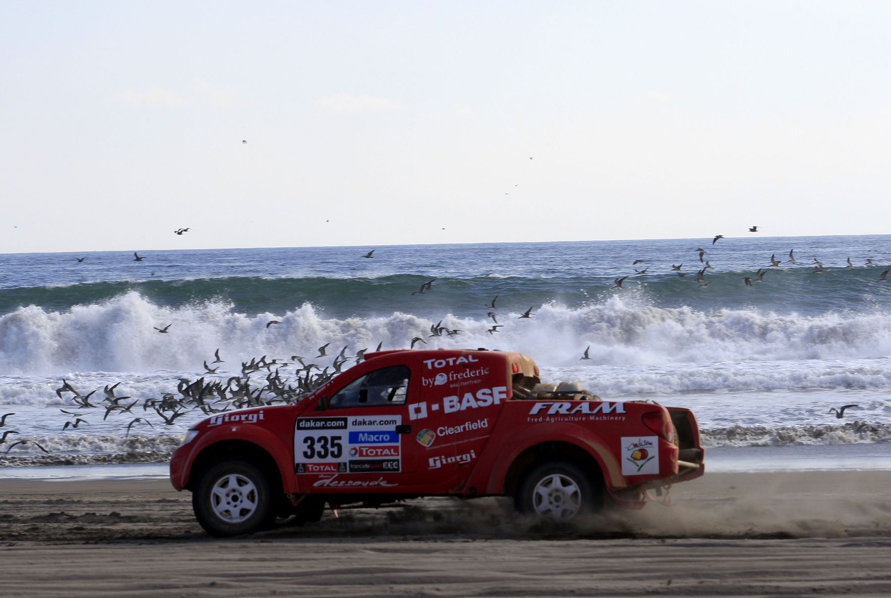TACNA, PERÚ - ENERO 09. Rally Dakar Quinta etapa en la ciudad de Tacna 2013.Foto: ANDINA/Carlos Lezama