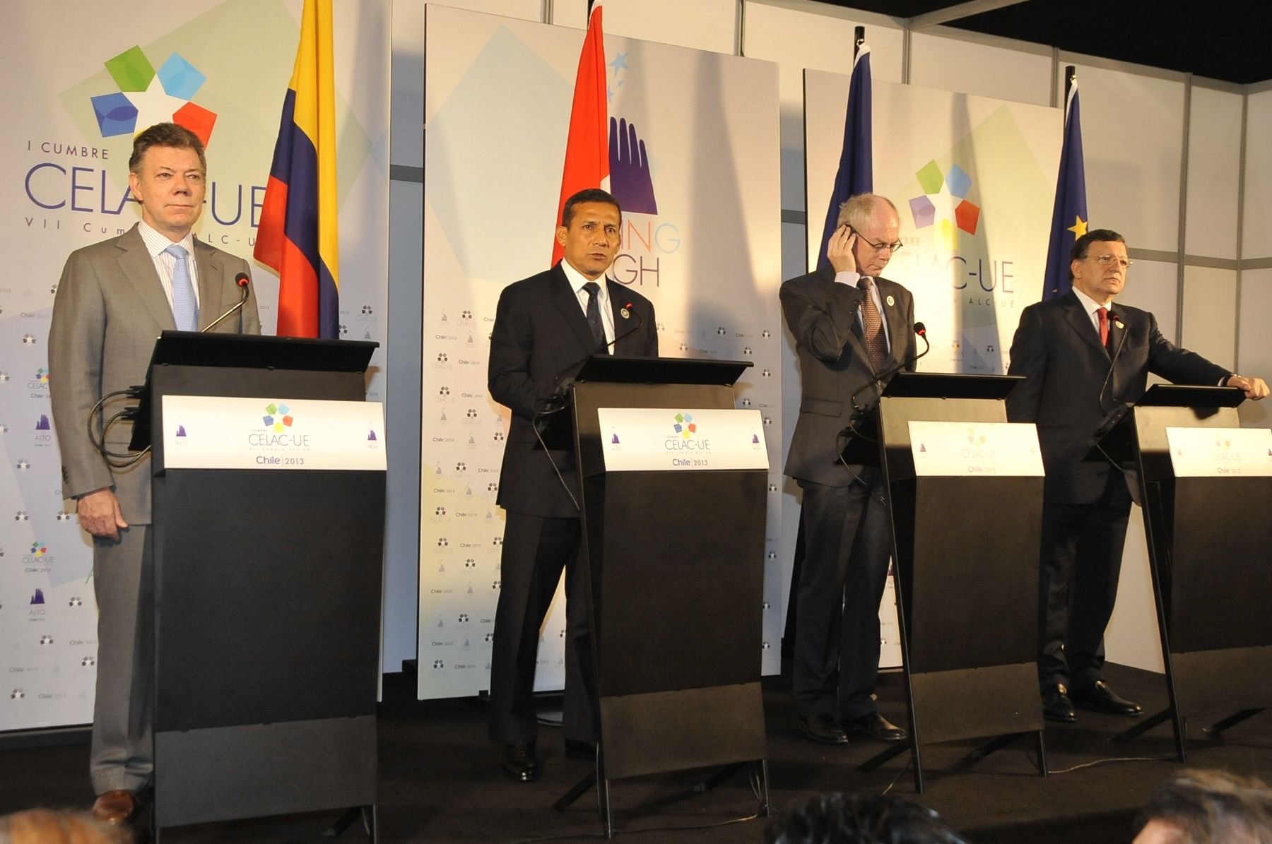 SANTIAGO, CHILE - ENERO 27. Presidente Ollanta Humala en la cumbre Celac-Unión Europea en Santiago de Chile. Foto: ANDINA/Prensa Presidencia