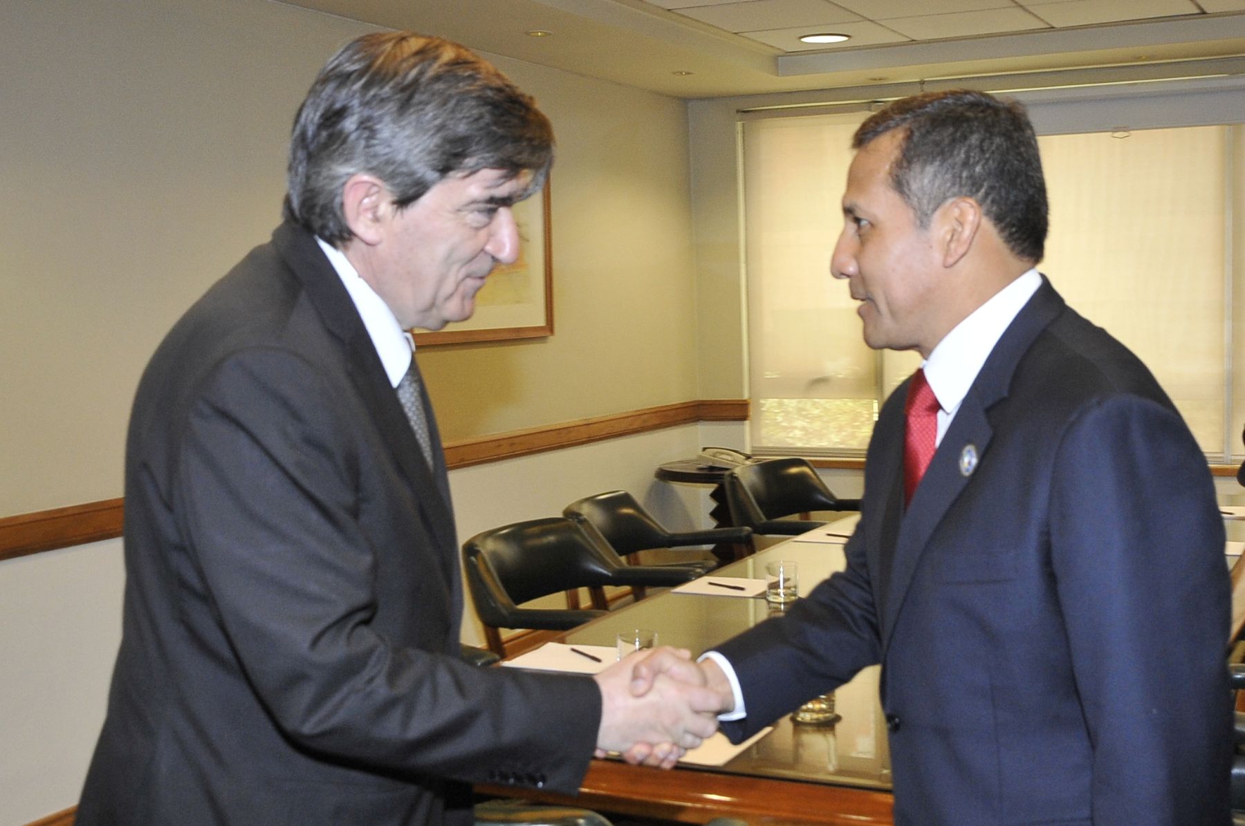 SANTIAGO, CHILE - 27 ENERO. Presidente Ollanta Humala  se reune con el  Presidente  del Senado de Chile, Camilo Escalona. Foto: Prensa Presidencia