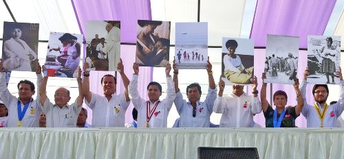 Alcaldes distritales de Lima rinden homenaje a la lideresa social y heroína de la paz, María Elena Moyano, asesinada el 15 de febrero de 1991 por la organización terrorista Sendero Luminoso.