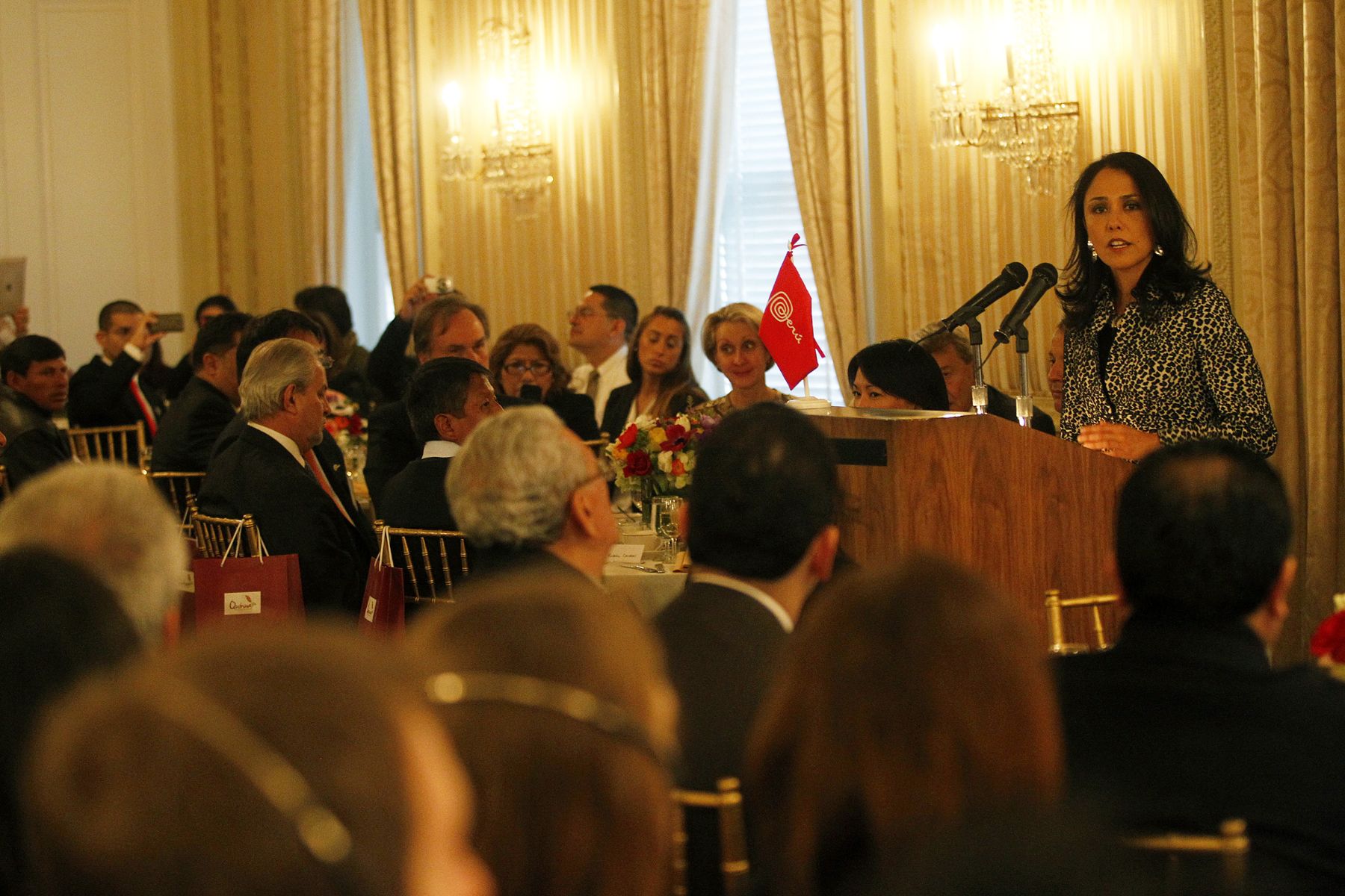NEW YORK, ESTADOS UNIDOS. FEBRERO 19.  La Primera Dama de la Nación, Nadine Heredia, participó hoy en el encuentro comercial “La quinua como oportunidad” en la ciudad de Nueva York. Foto: ANDINA/Prensa Presidencia