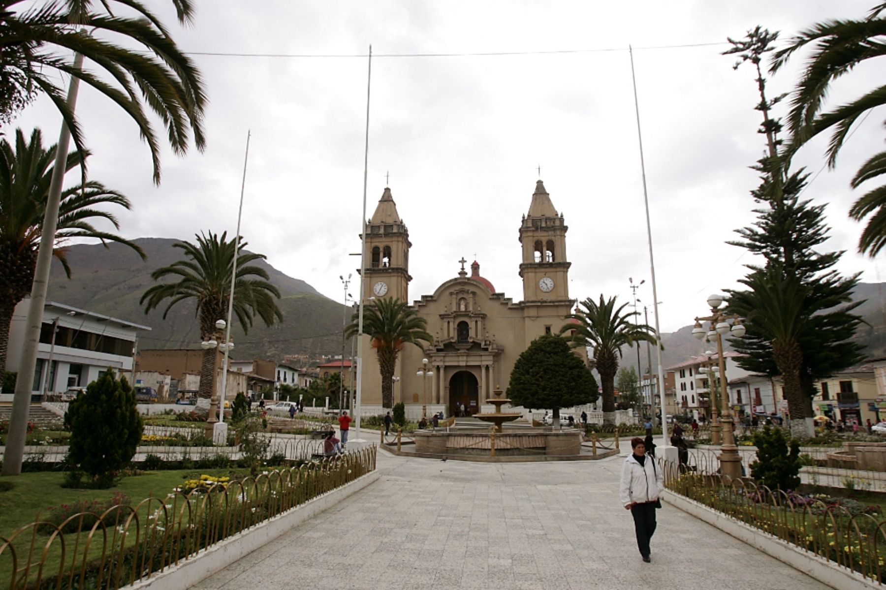 Plaza de Armas y catedral de Tarma. Foto: ANDINA/Archivo.