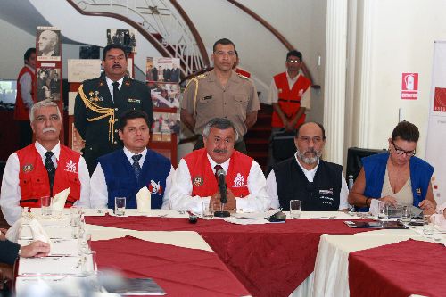 LIMA,PERÚ.17 MARZO 2013.Francisco Távara, presidente del JNE en desayuno por la Democracia Foto: ANDINA/Norman Córdova.