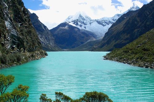La laguna Parón, en Áncash, es constantemente monitoreado por especialistas de la ANA.