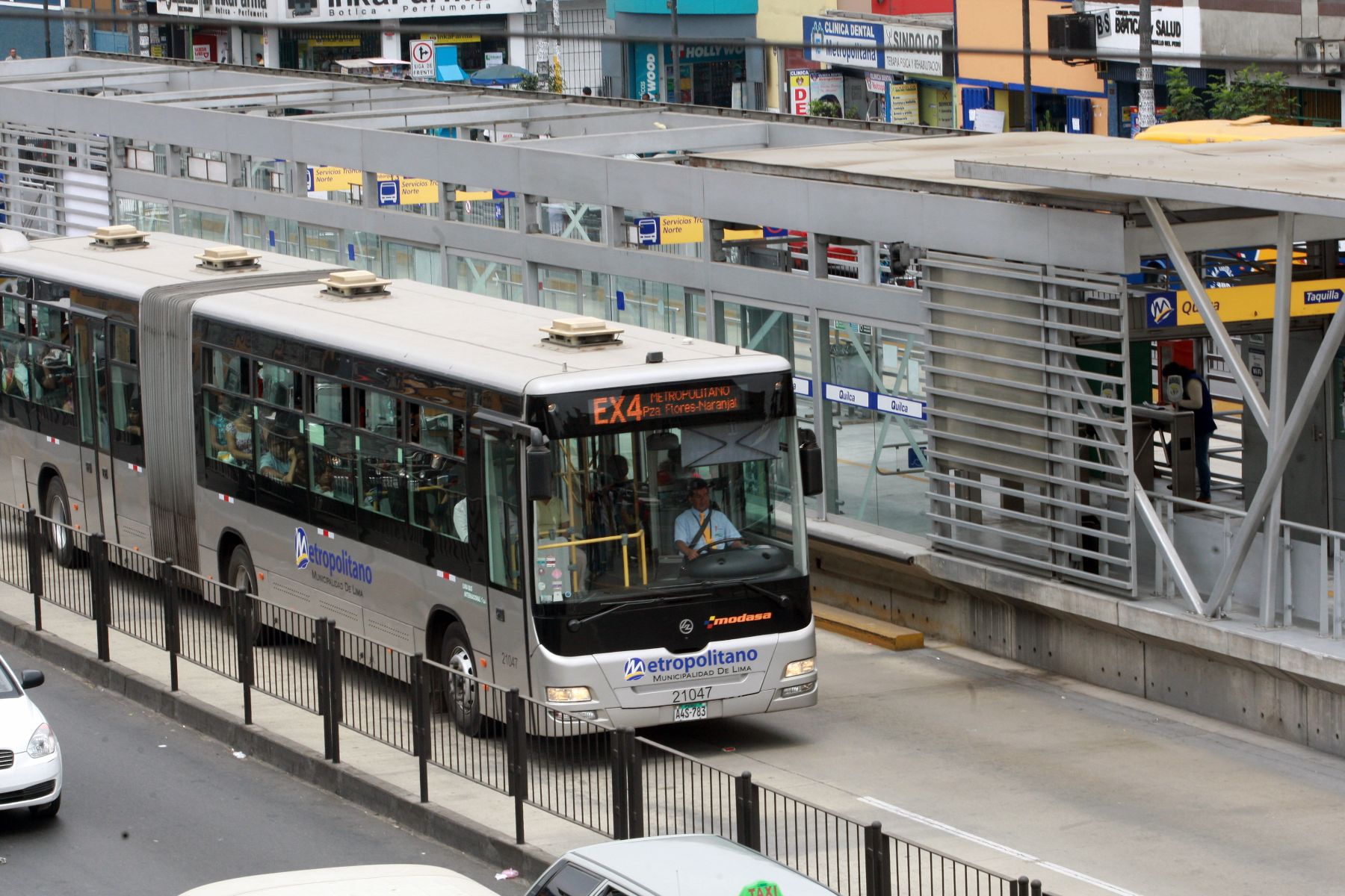 Accidente de dos buses del Metropolitano deja varios heridos. Foto: ANDINA/Norman Córdova