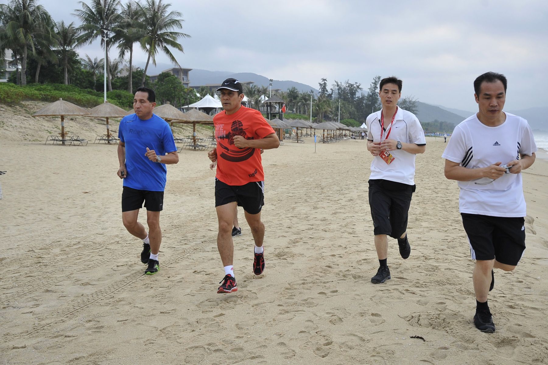 Jefe de Estado peruano, Ollanta Humala, inicia actividades en China practicando deportes en Sanya, ciudad ubicada en la provincia de Hainan.Foto: ANDINA/Prensa Presidencia