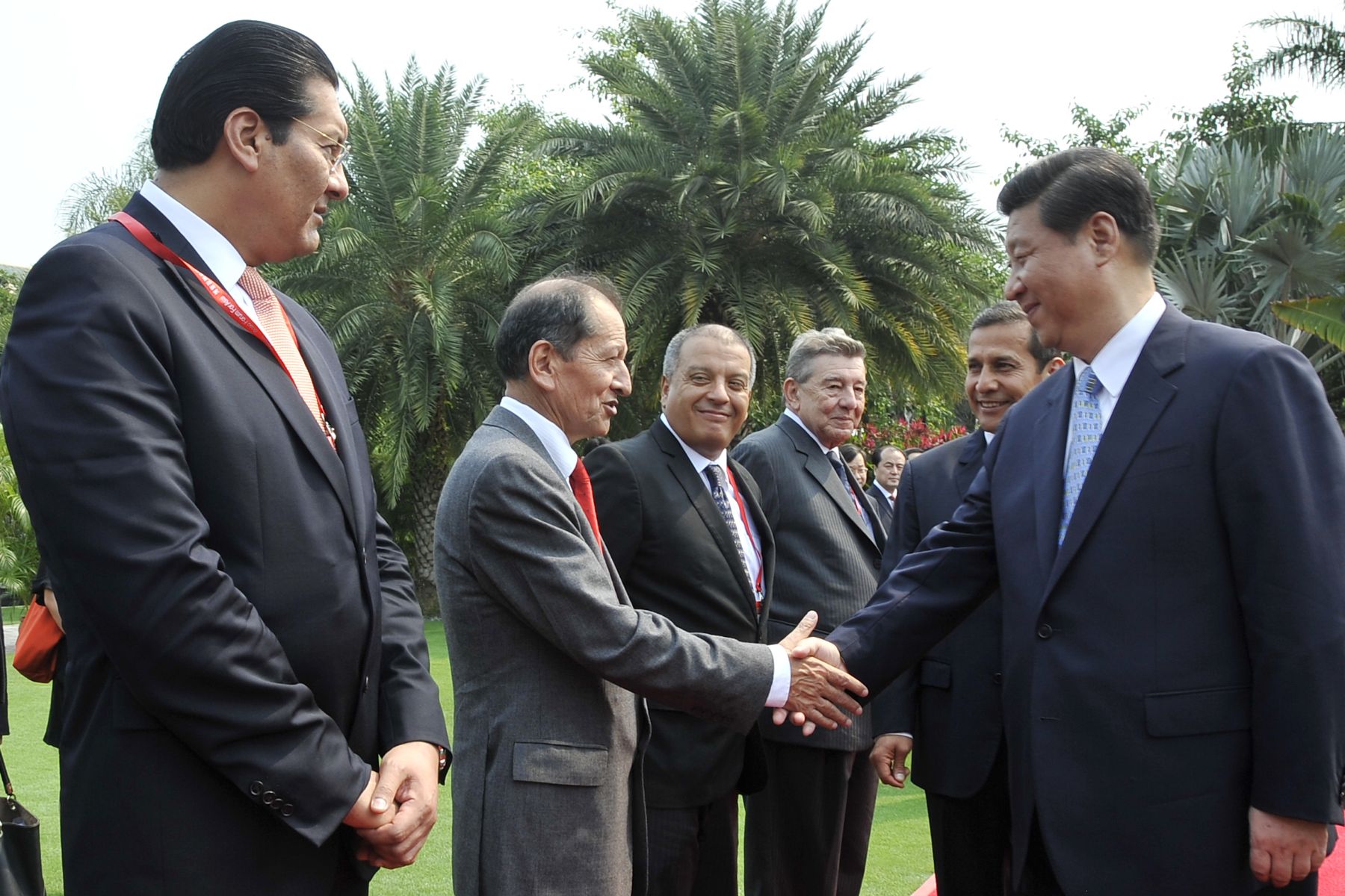 El presidente Ollanta Humala se reunió con  su homólogo chino Xi Jinping ,antes del inicio del "Foro Económico de Boao 2013" , en Sanya, ciudad ubicada en la provincia de Hainan.Foto: ANDINA/Prensa Presidencia