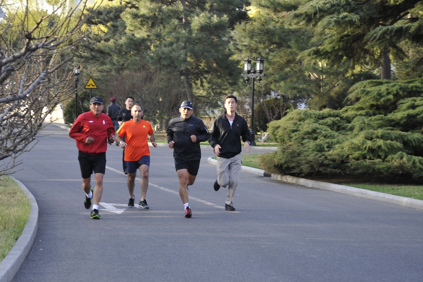 BEIJING,ABRIL 07. Presidente Ollanta Humala arribó a Beijing y comenzó actividades practicando deporte en los jardines de la residencia oficial de DiaoyutaiFoto: ANDINA/Prensa Presidencia