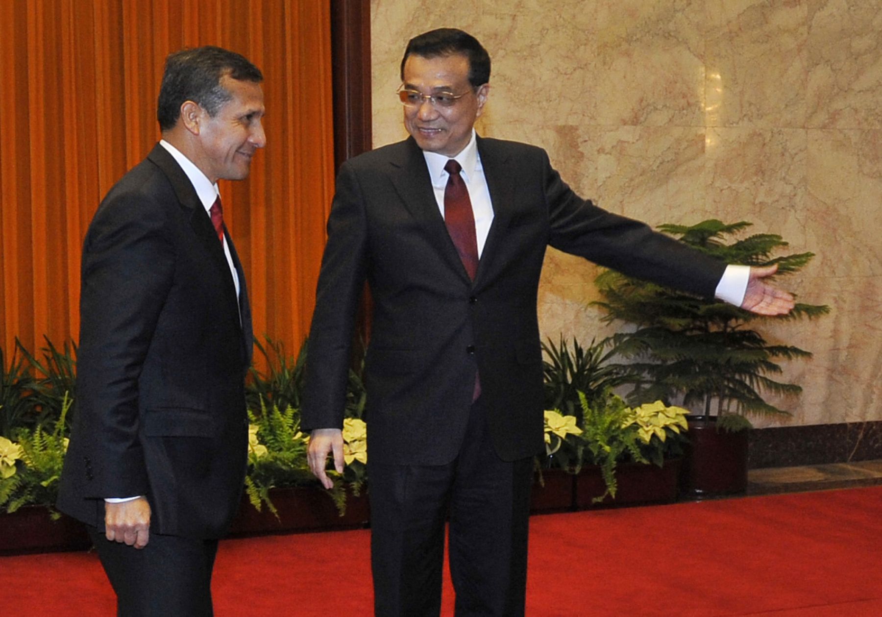 BEIJING, CHINA - ABRIL 08. El Jefe de Estado Ollanta Humala sostuvo una reunión con el Primer Ministro de China, Li Keqiang. Foto: ANDINA / Prensa Presidencia