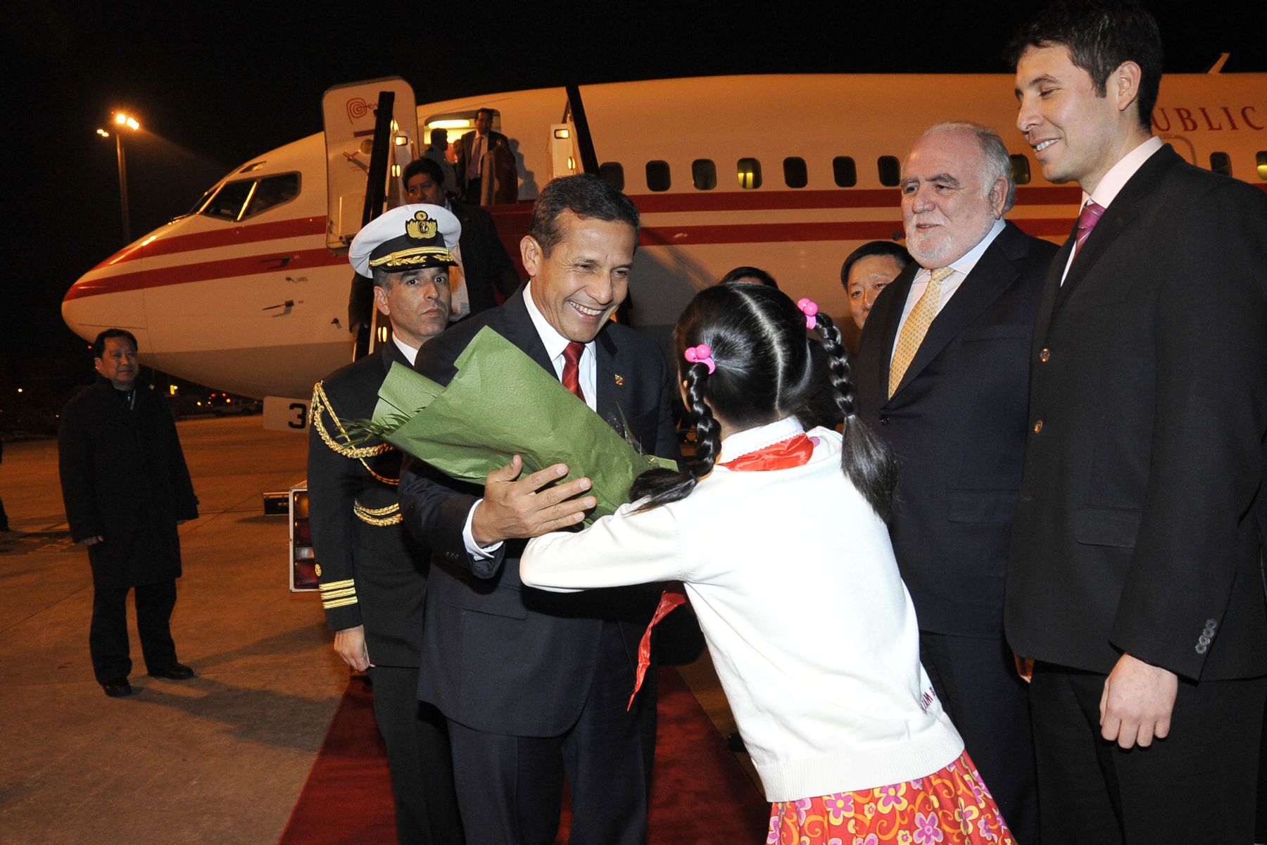 SHANGAI, CHINA - ABRIL 08. El Jefe de Estado Ollanta Humala arriba a la ciudad de Shangai para continuar visita de estado. Foto: ANDIA / Prensa Presidencia