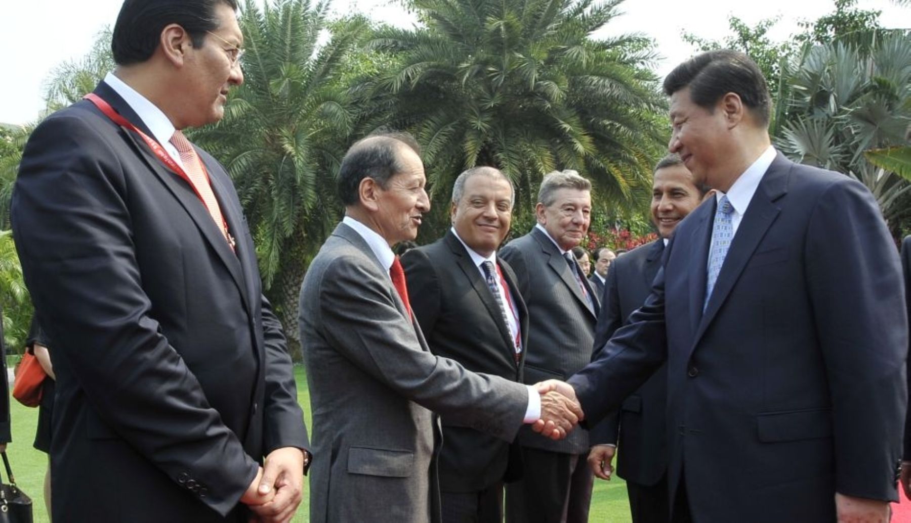 Ministro de Energía y Minas, Jorge Merino, durante su visita oficial a China. Foto: MEM
