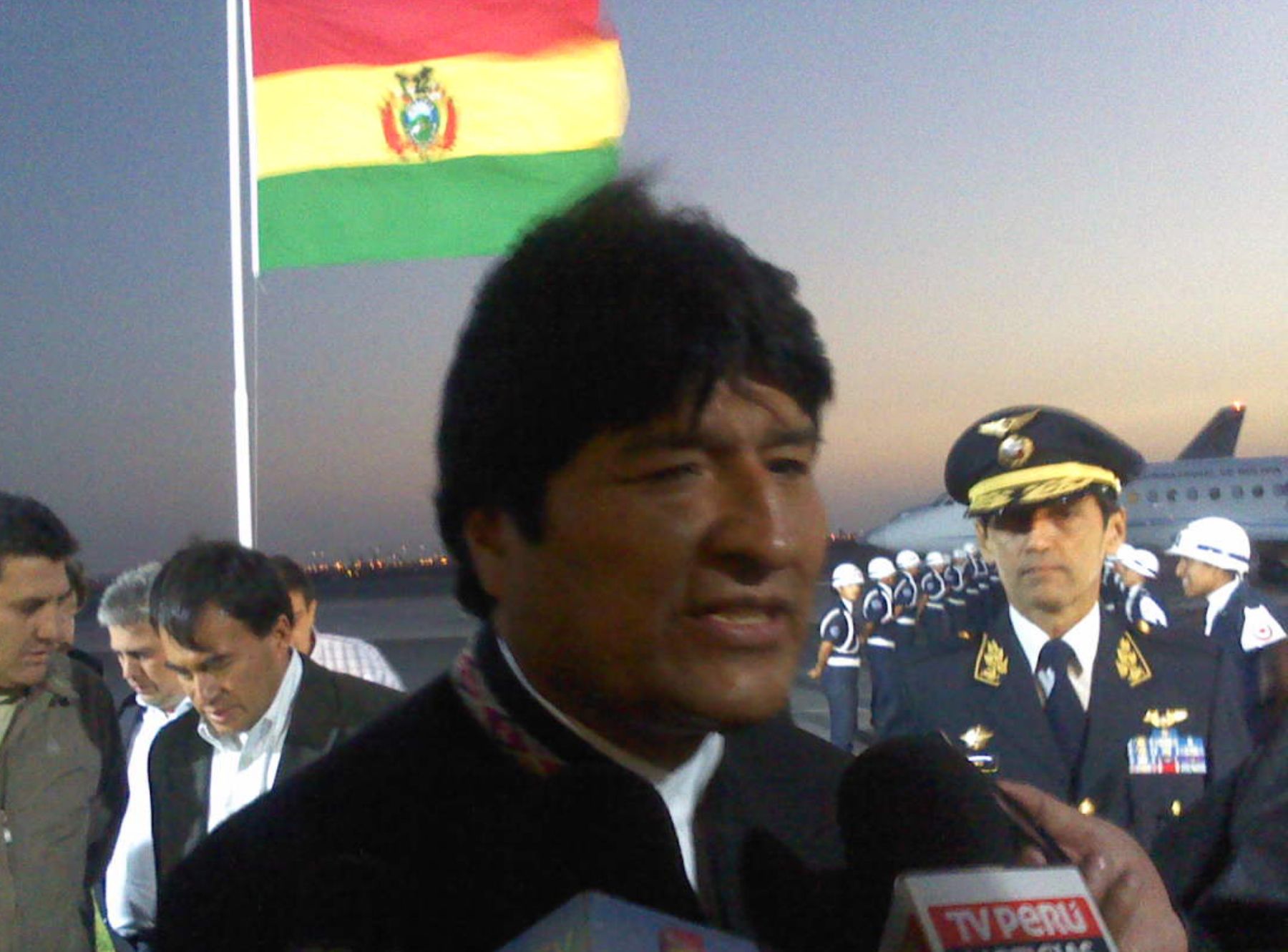 LIMA,PERÚ-ABRIL 18. Arribo del Presidente Evo Morales para la reunión UNASUR en palacio de Gobierno. Foto: ANDINA/Difusión