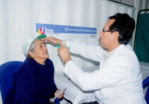 Atención en hospital del Sisol en Comas. Foto: ANDINA/Difusión.