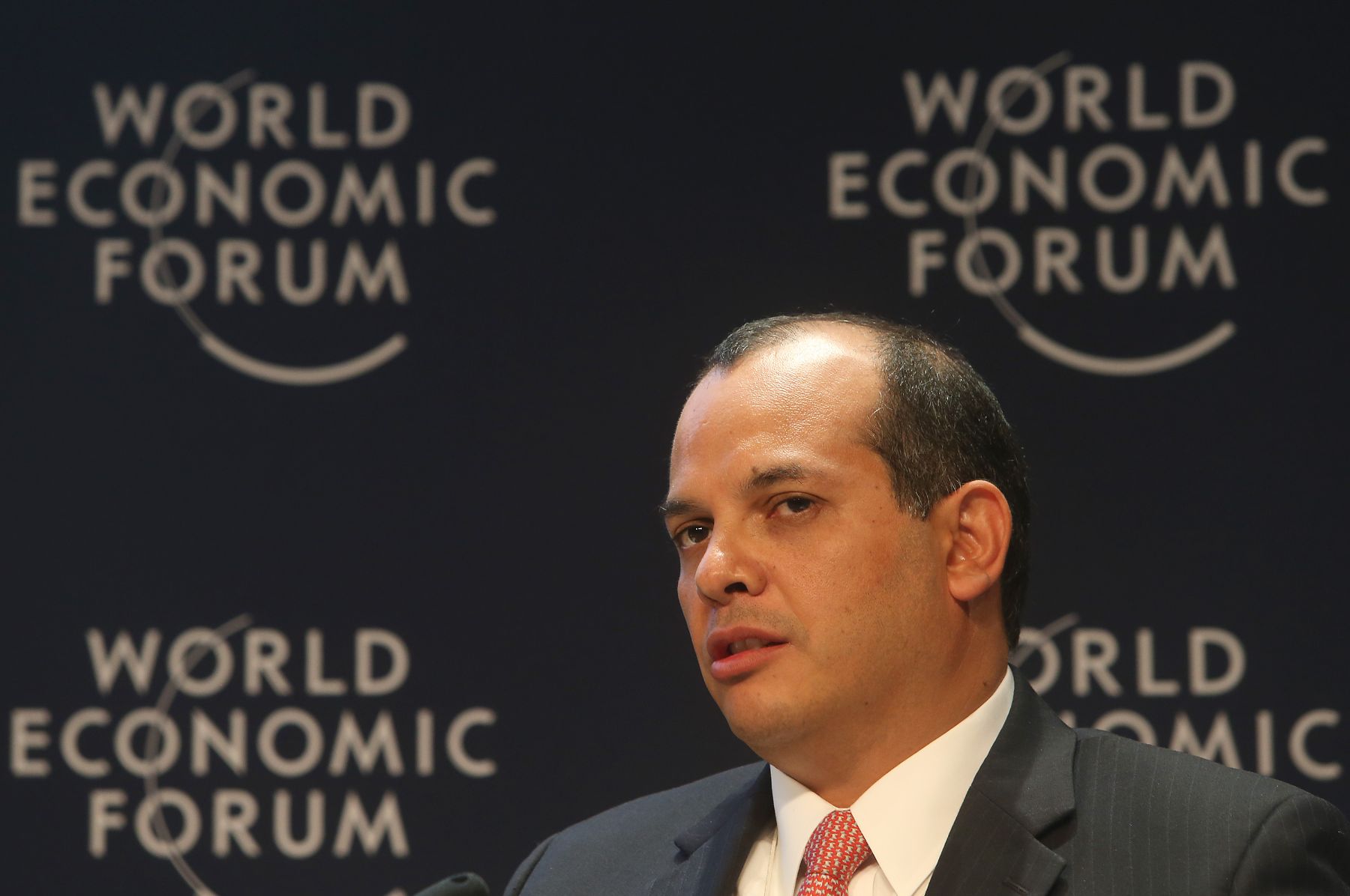 LIMA,PERÚ-ABRIL 24. El Minsitro de Economía , Luis Castilla participa en el Foro Económico Mundial para Latinoamérica 2013.Foto: ANDINA/archivo