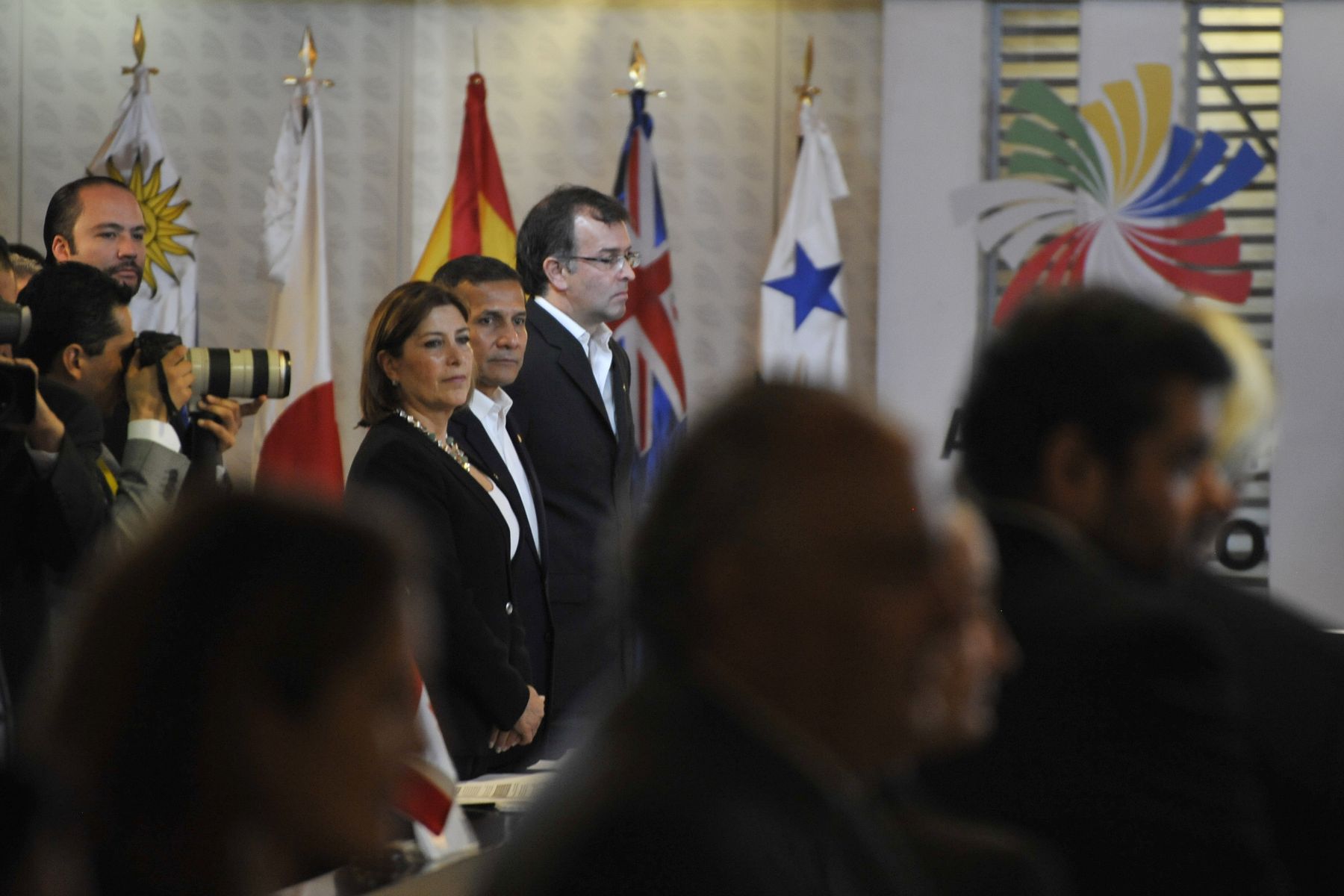 CALI,COLOMBIA MAYO 23. Presidente Ollanta Humala participó en inauguración de la VII Cumbre de la Alianza del Pacífico en Cali (Colombia), acompañado por la canciller Eda Rivas y titular de MINCETUR, José Luis Silva. 
Foto: ANDINA/ Prensa Presidencia