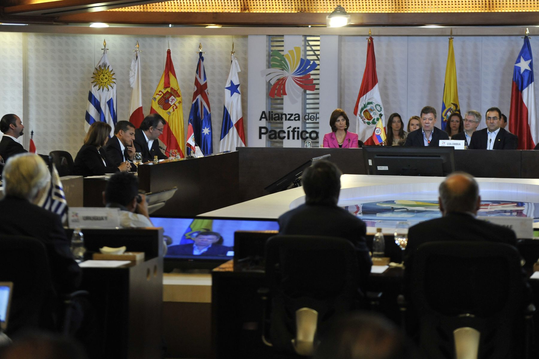 CALI,COLOMBIA MAYO 23. Presidente Ollanta Humala participó en inauguración de la VII Cumbre de la Alianza del Pacífico en Cali (Colombia), acompañado por la canciller Eda Rivas y titular de MINCETUR, José Luis Silva. 
Foto: ANDINA/ Prensa Presidencia