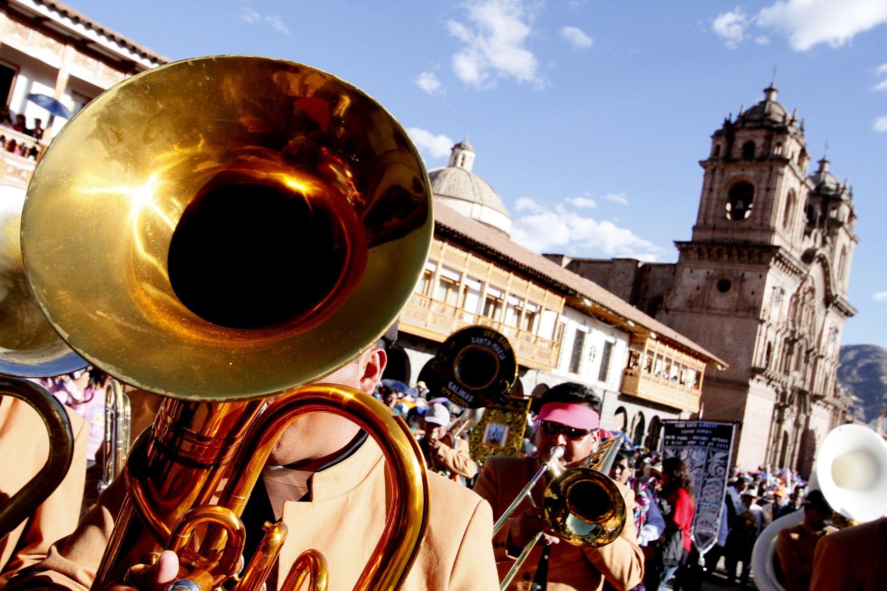 La procesión del Corpus Christi de Cusco es una demostración del sincretismo católico andino.