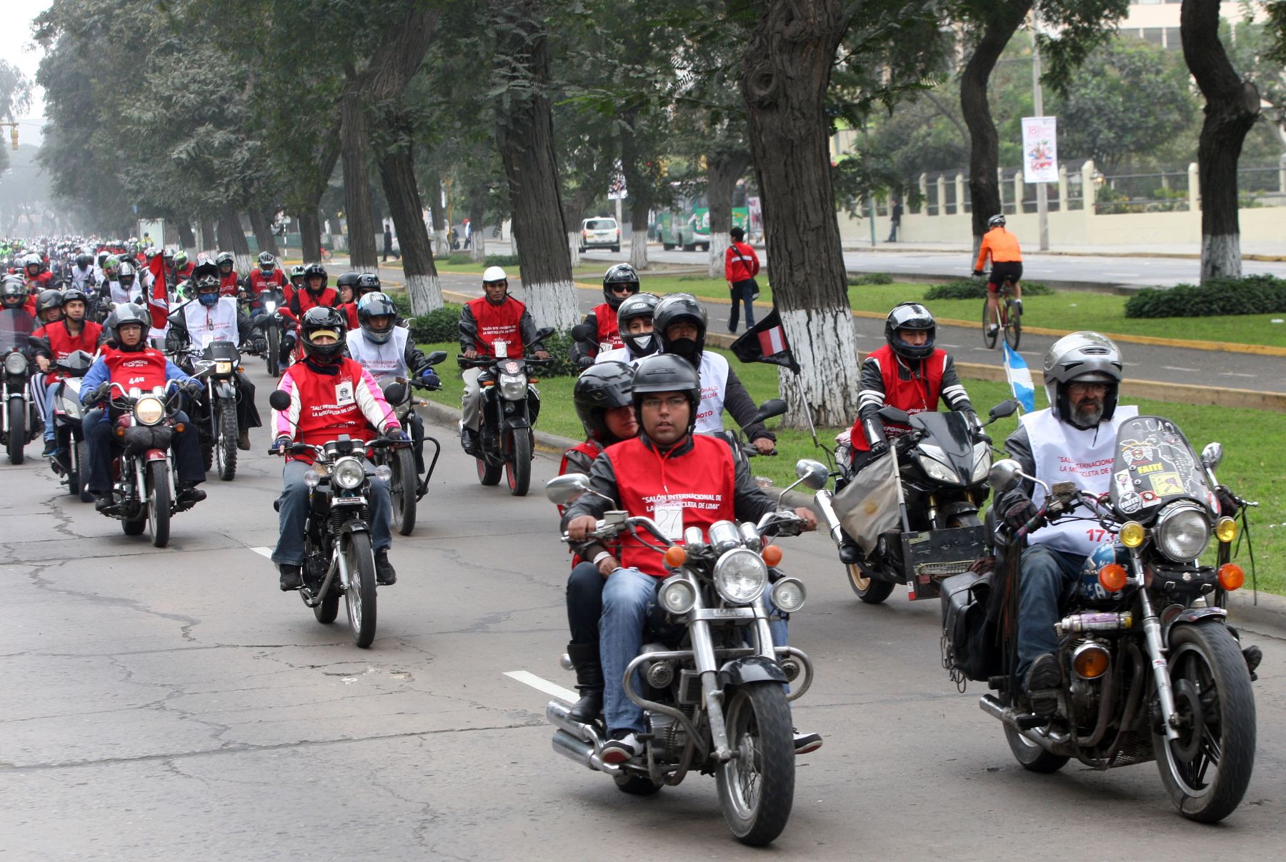 Más de 1,800 motociclistas formarán bandera peruana más larga de historia |  Noticias | Agencia Peruana de Noticias Andina